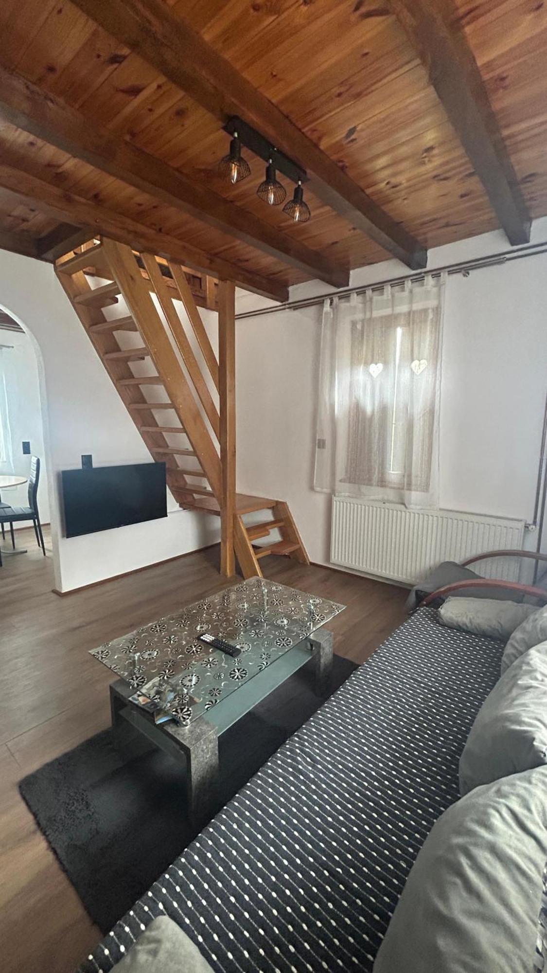 Guest House Emanuela Слуни Экстерьер фото